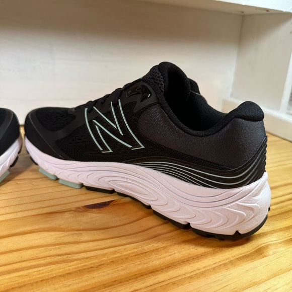 New Balance 840v5 “Brand New” Black Storm Blue Running Shoe!! Women’s Sz-10.5-W - Picture 8 of 11